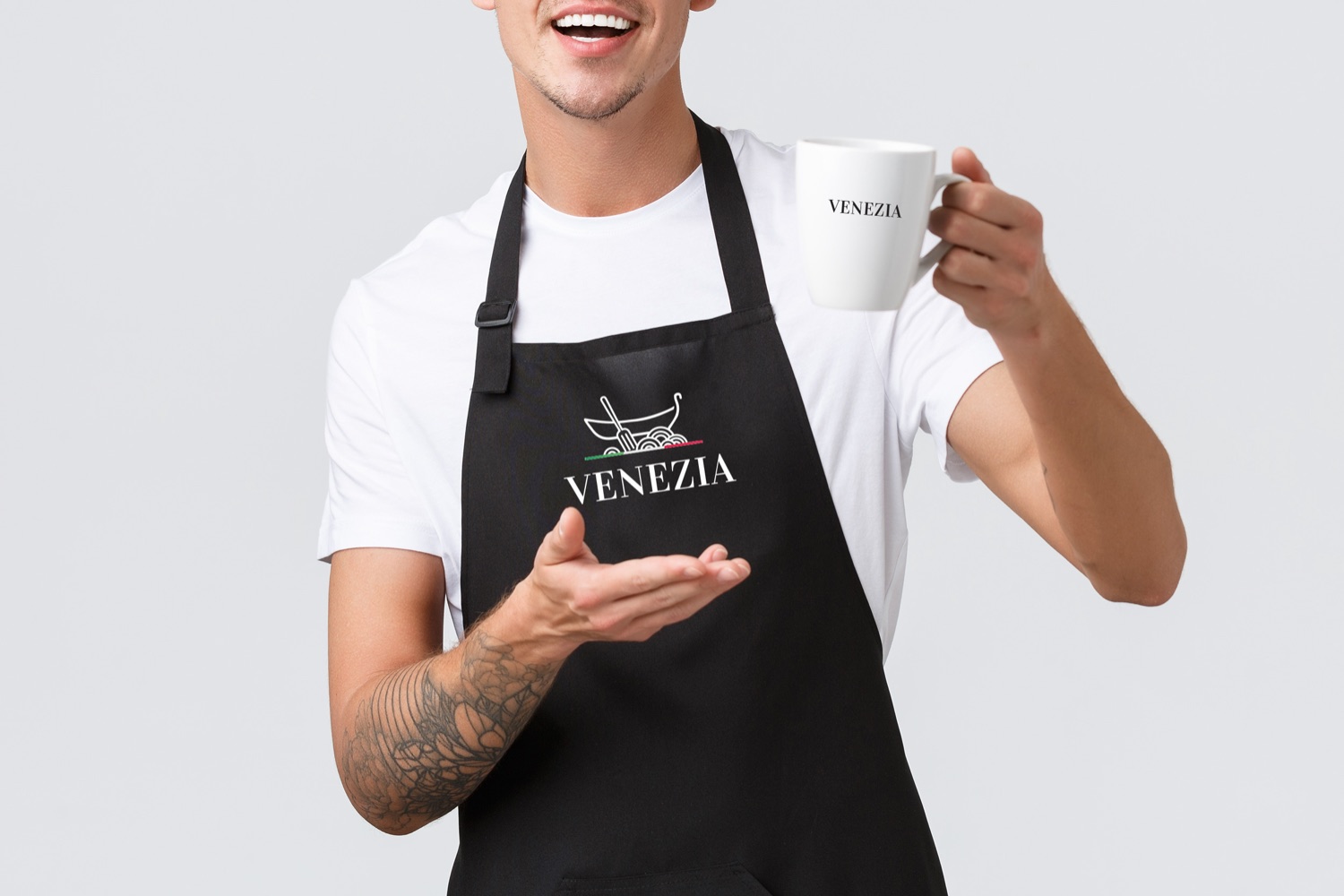 Venezia — branding na fartuchu i kubku